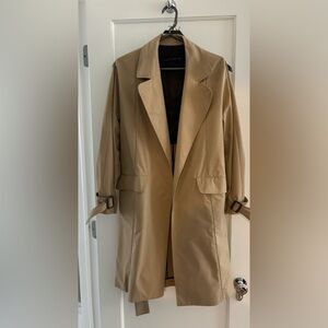 Zara women’s trench coat in size small